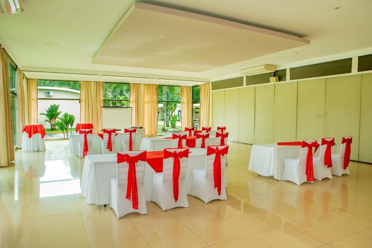 Hotel Los Rios Guácimo Buitenkant foto