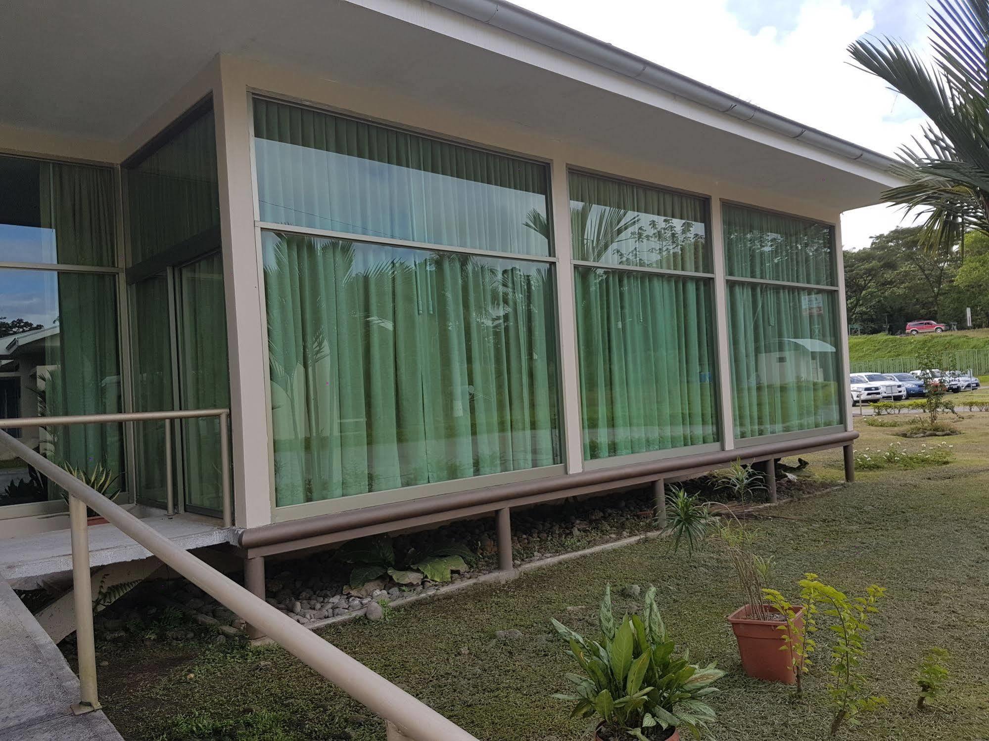 Hotel Los Rios Guácimo Buitenkant foto